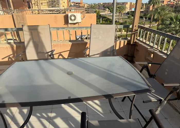 Luxury 4br In Sokhna Private &beach Access *