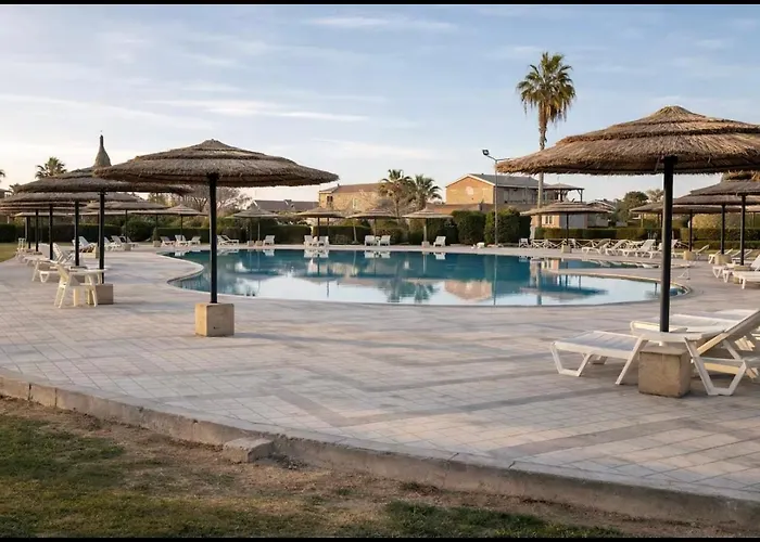 Apartment Luxury 4br In Sokhna Private &beach Access *