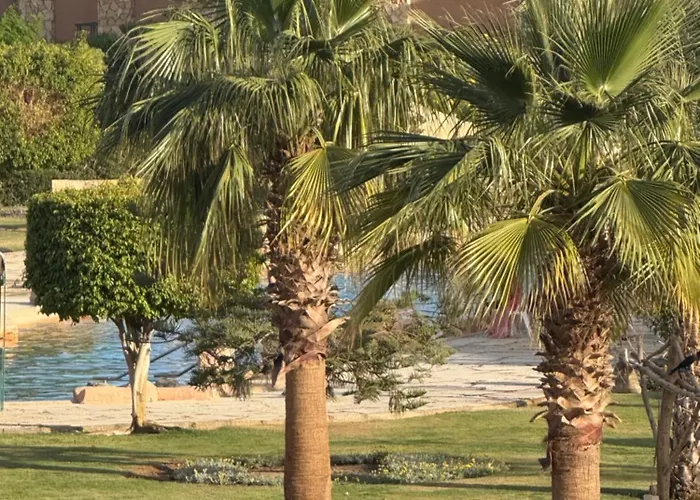 Luxury 4br In Sokhna Private &beach Access