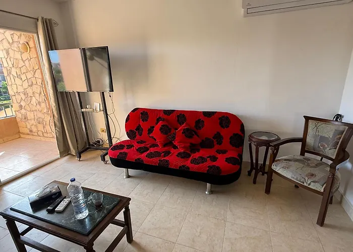 Luxury 4br In Sokhna Private &beach Access